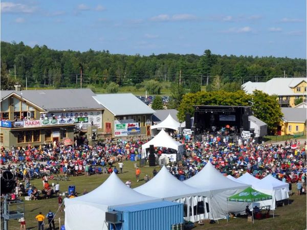 Kemptville Buskerfest